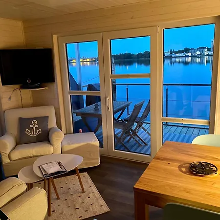 Úszó hotel Hausboot Snowbird Mit Grossem Sonnendeck